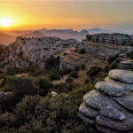 El Torcal visita al atardecer