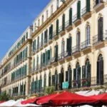 visiter malaga avec un guide en français : place de la merced