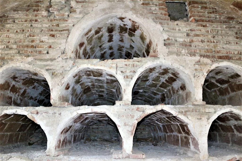 El Borge cripta iglesia Rosario