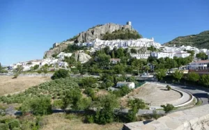 Turismo de Naturaleza en Andalucía : Zahara de la Sierra