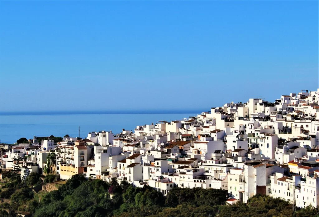 Torrox pueblo y mar