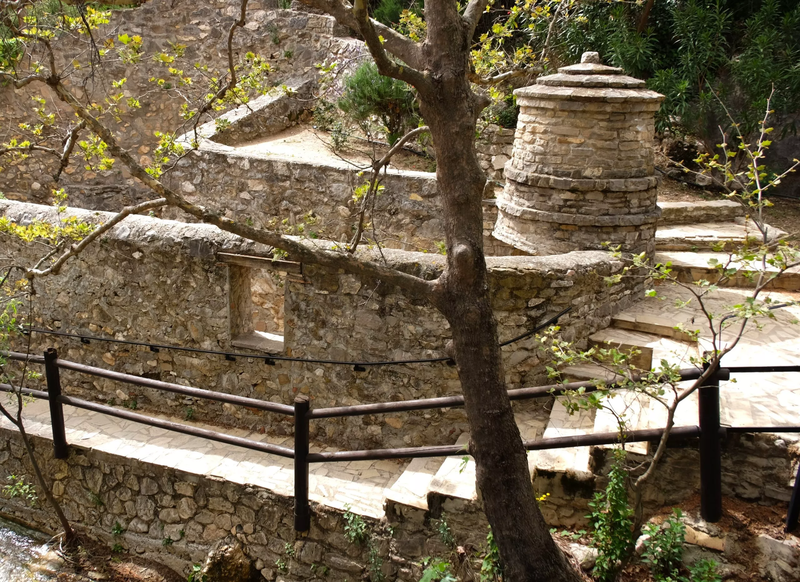 periana-que-ver-banos-de-vilo