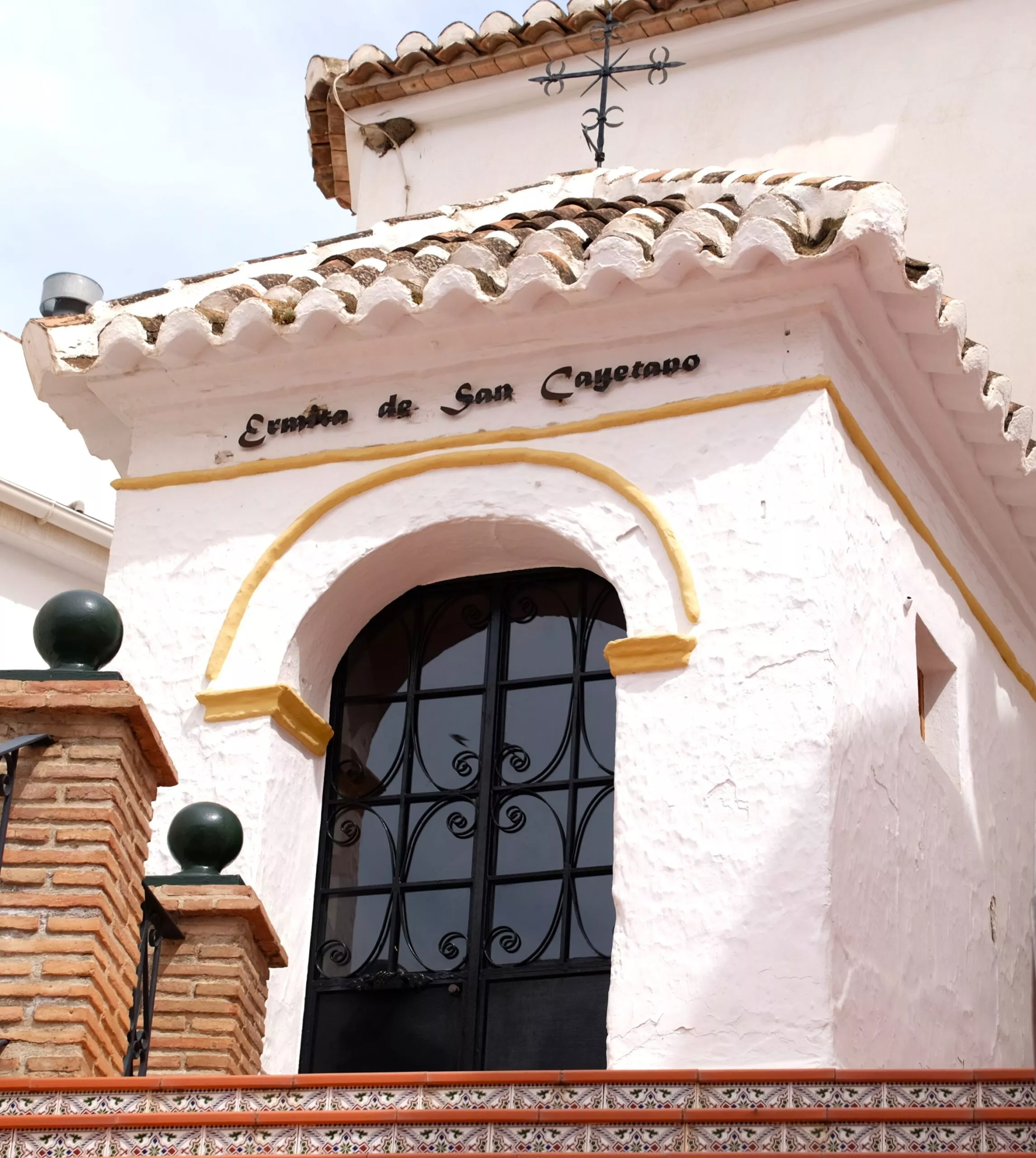 sayalonga-que-ver-ermita-de-san-cayetano