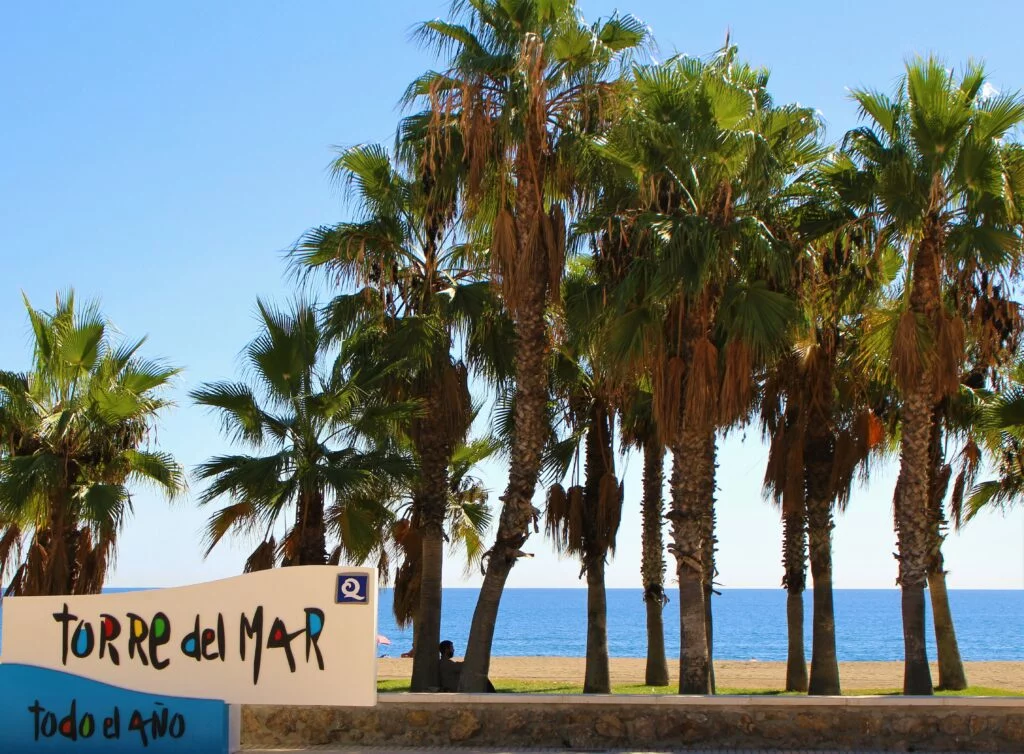 Torre del mar paseo maritimo