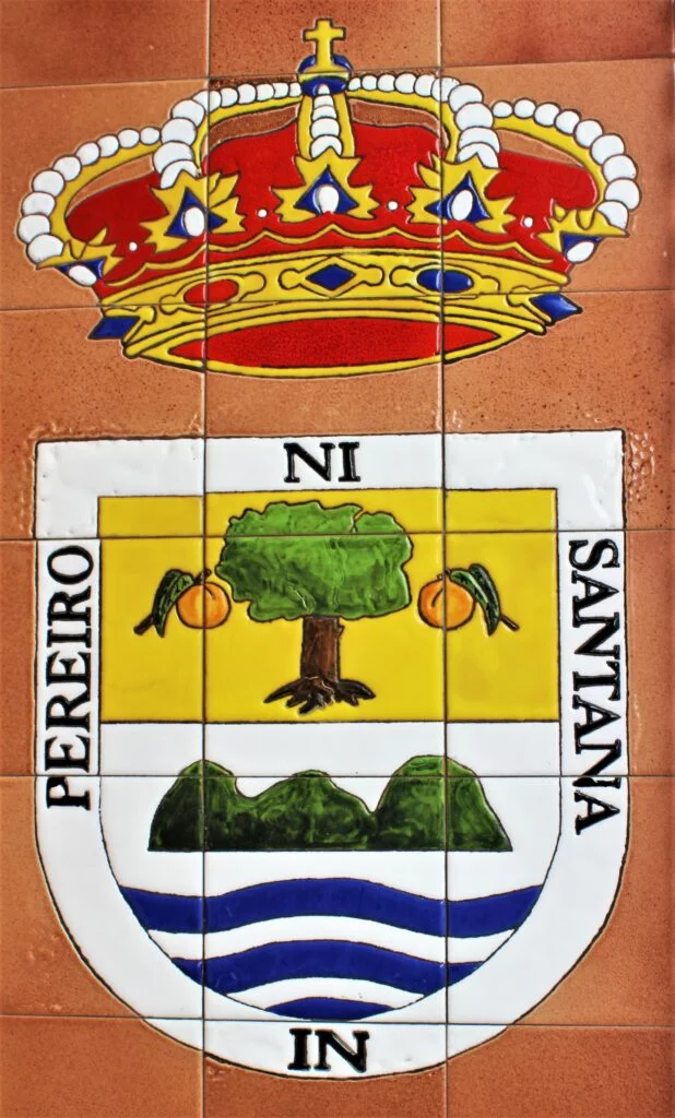 Periana escudo