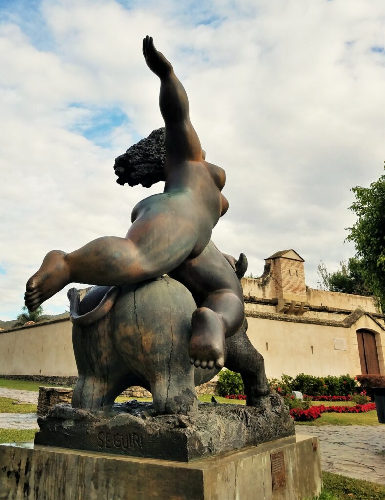 Rincon de le victoria escultura rapto de europa por zeus
