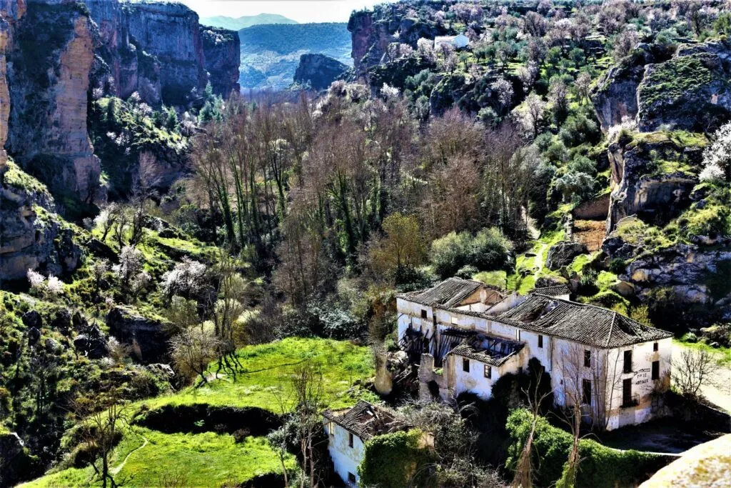 les gorges d'Alhama de granada