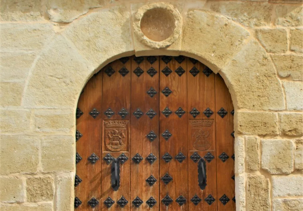 porte hopital de la reine à alhama de granada