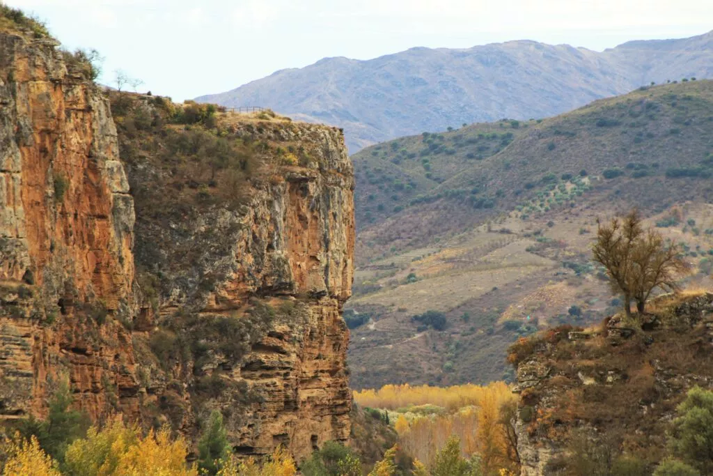 falaise des gorges d'alhama