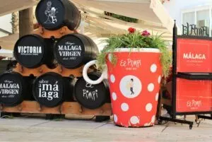 qué hacer en Malaga best things to do in Malaga : Bar El Pimpi