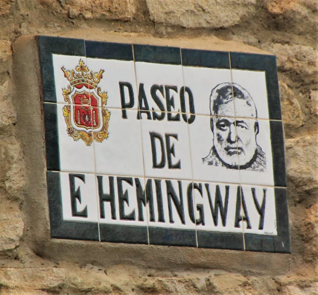 ronda-paseo-E-hemingway