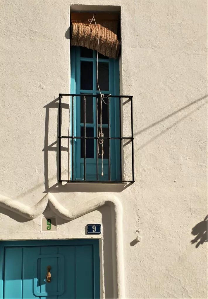 mijas-pueblo-puerta-y-ventana