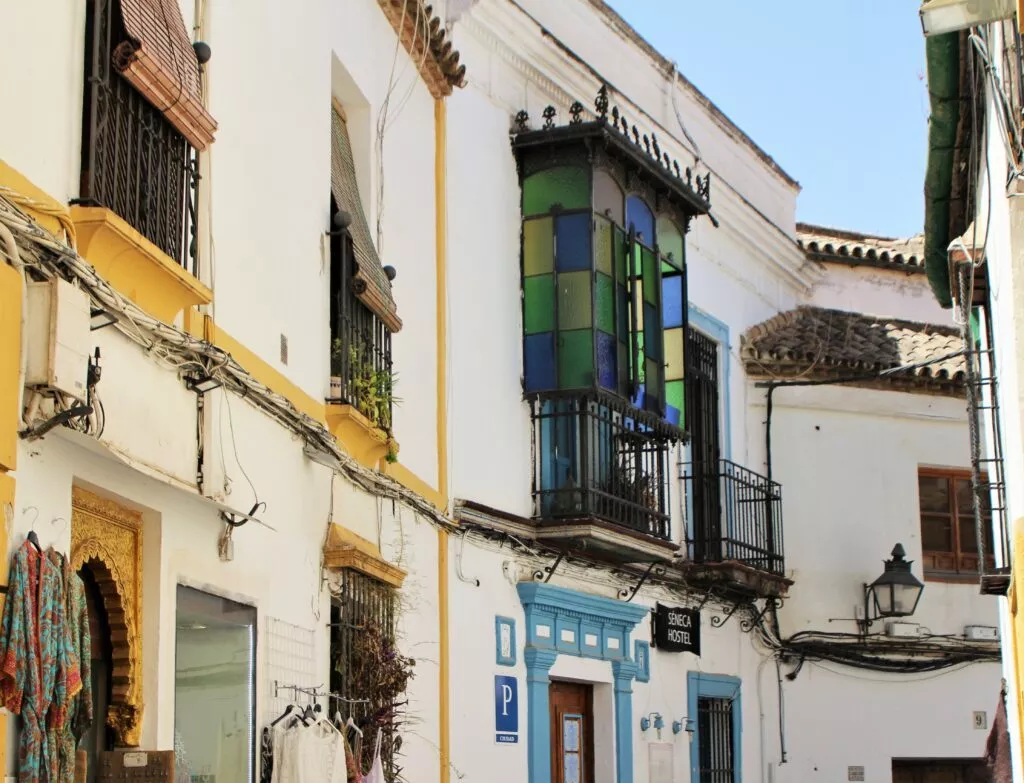 visit-cordoba-street-in-the-historic-center