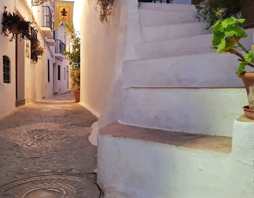 visit frigiliana by night