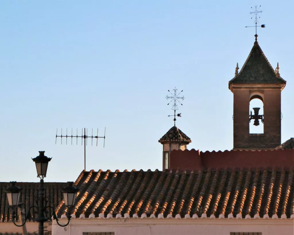 velez-malaga-cosas-que-ver-puerta-iglesia-juan-batista