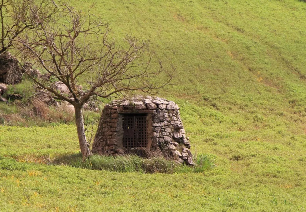 alfarnate-que-ver-pozo-alta-axarquia