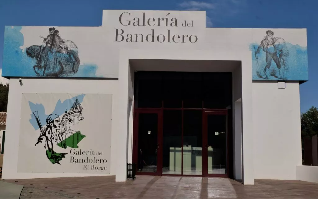 galeria-del-bandolero-el-borge-andalucia