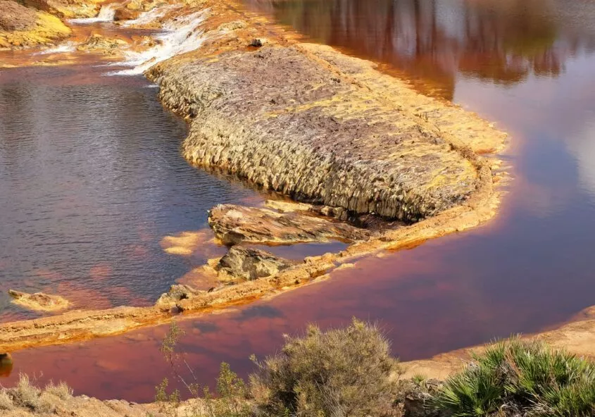 rio tinto red river in andalucia