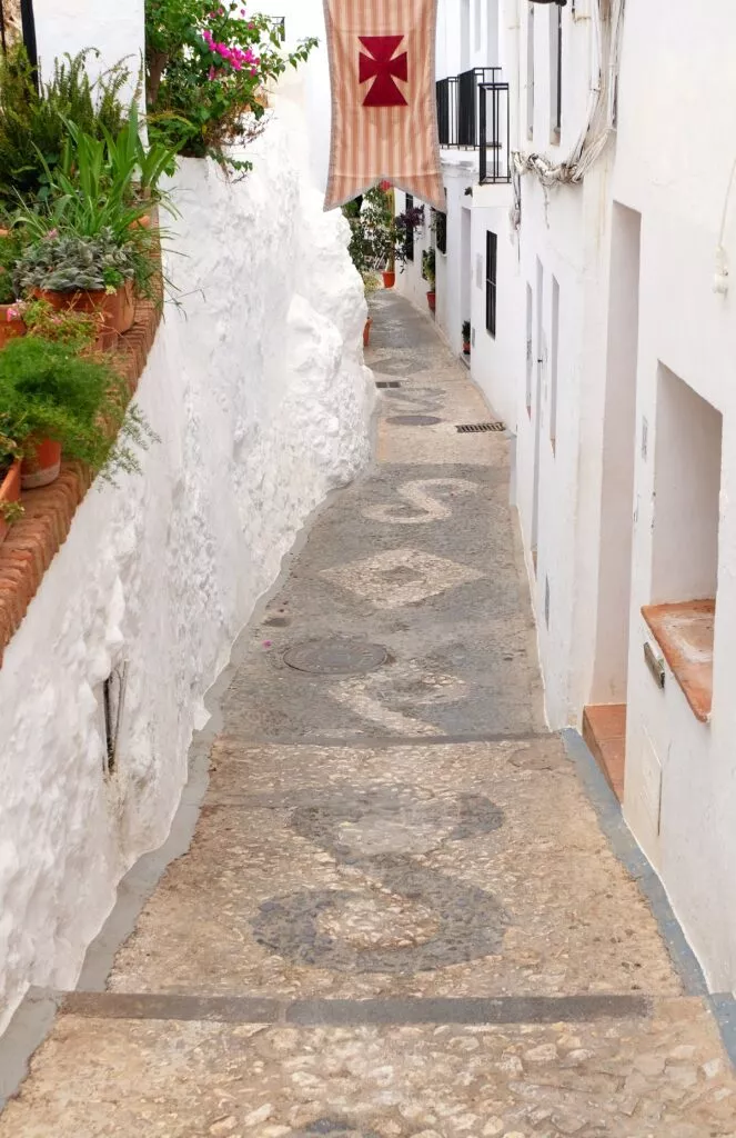 frigiliana-calle-barrio-morisco