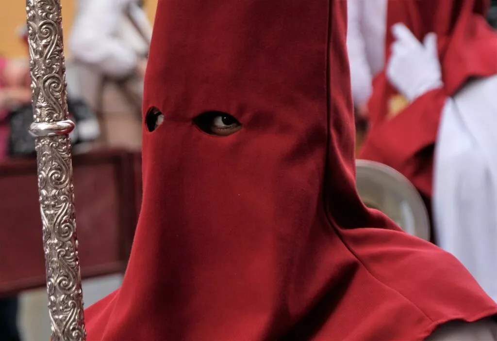 holy-week-andalucia-semana-santa-penitent