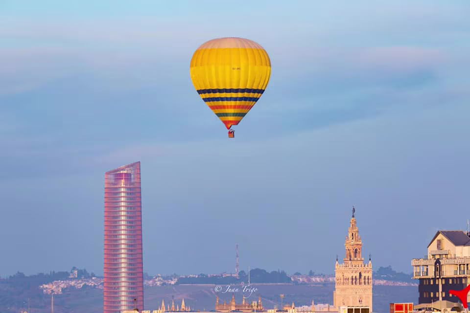 sevilla actividades de ocio vuelo en golobo en sevilla