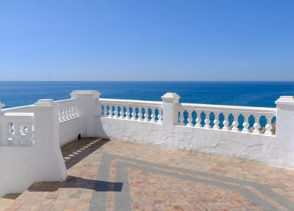 nerja places to see landscape on the sea in hernando de carabeao street