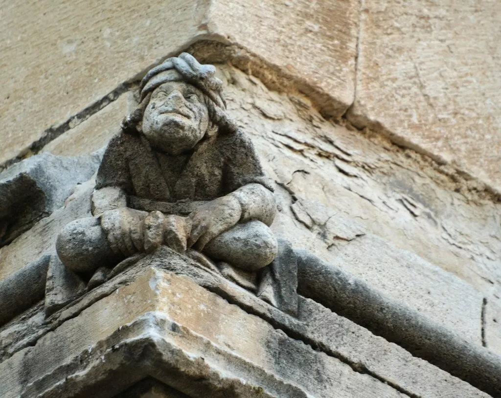 jaen que ver y visitar la mona de la catedral