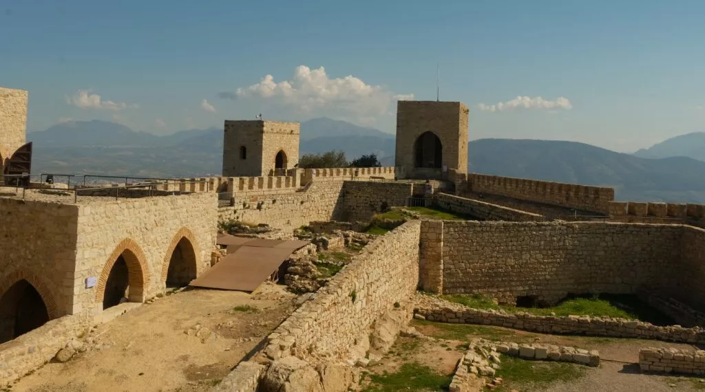 que voir et visiter a jaen le chateau de santa catalina