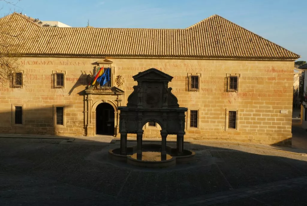 cosa vedere a baeza seminario san felipe neri
