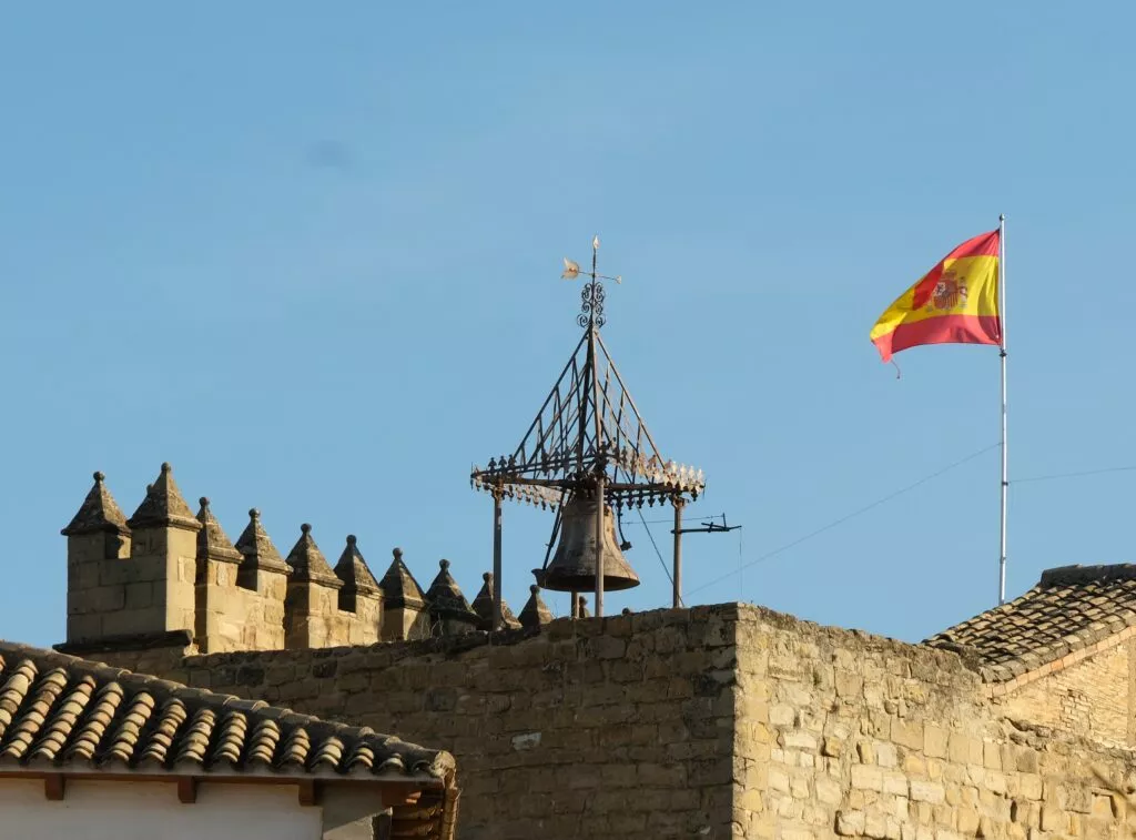 que ver en baeza torre de aliatares torre del reloj