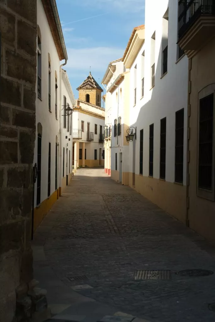 ubeda visiter le centre historique une rue typique