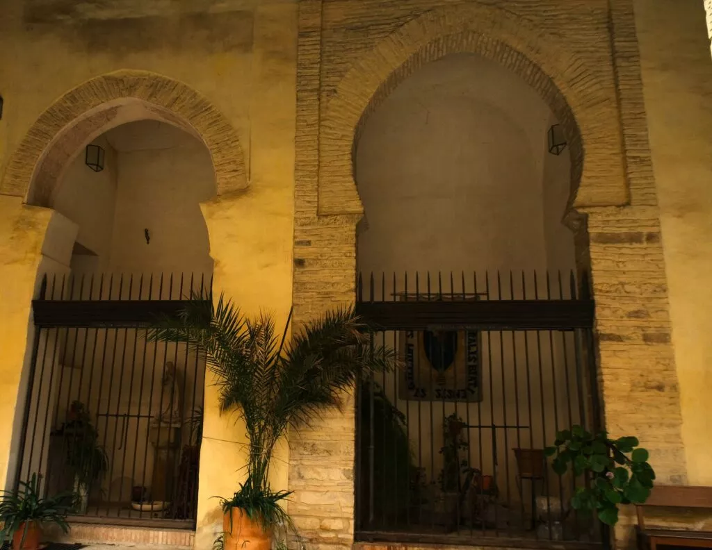 what to see in baeza cathedral cloister with moorish remains