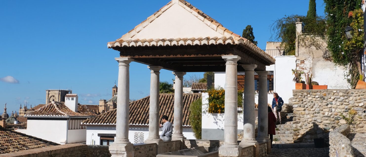 que ver en el barrio del realejo de granada carmen el lavadero puerta del sol