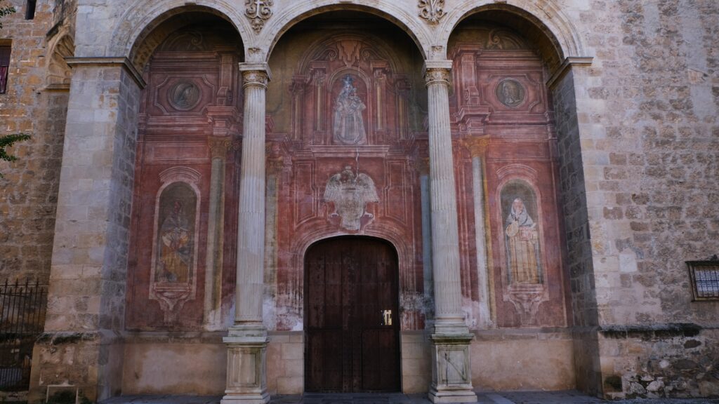 things to see and do in realejo neighbourhood in granada santo domingo church