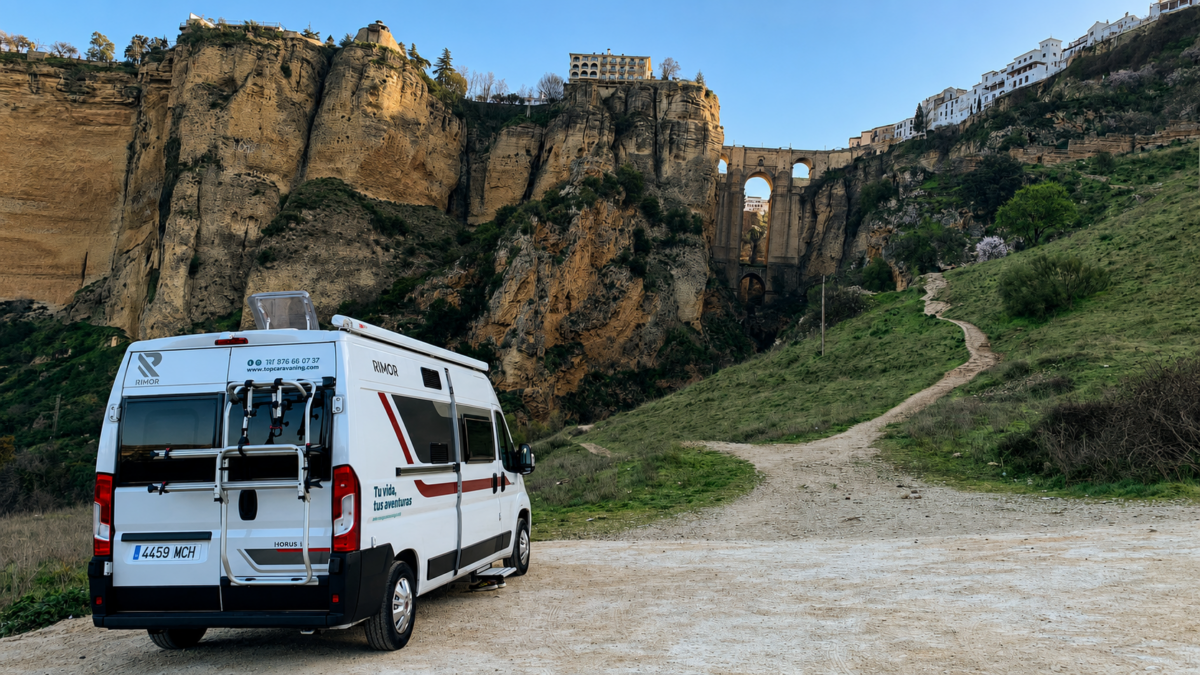 road-trip-andalousia motor home-ronda-puente-nuevo